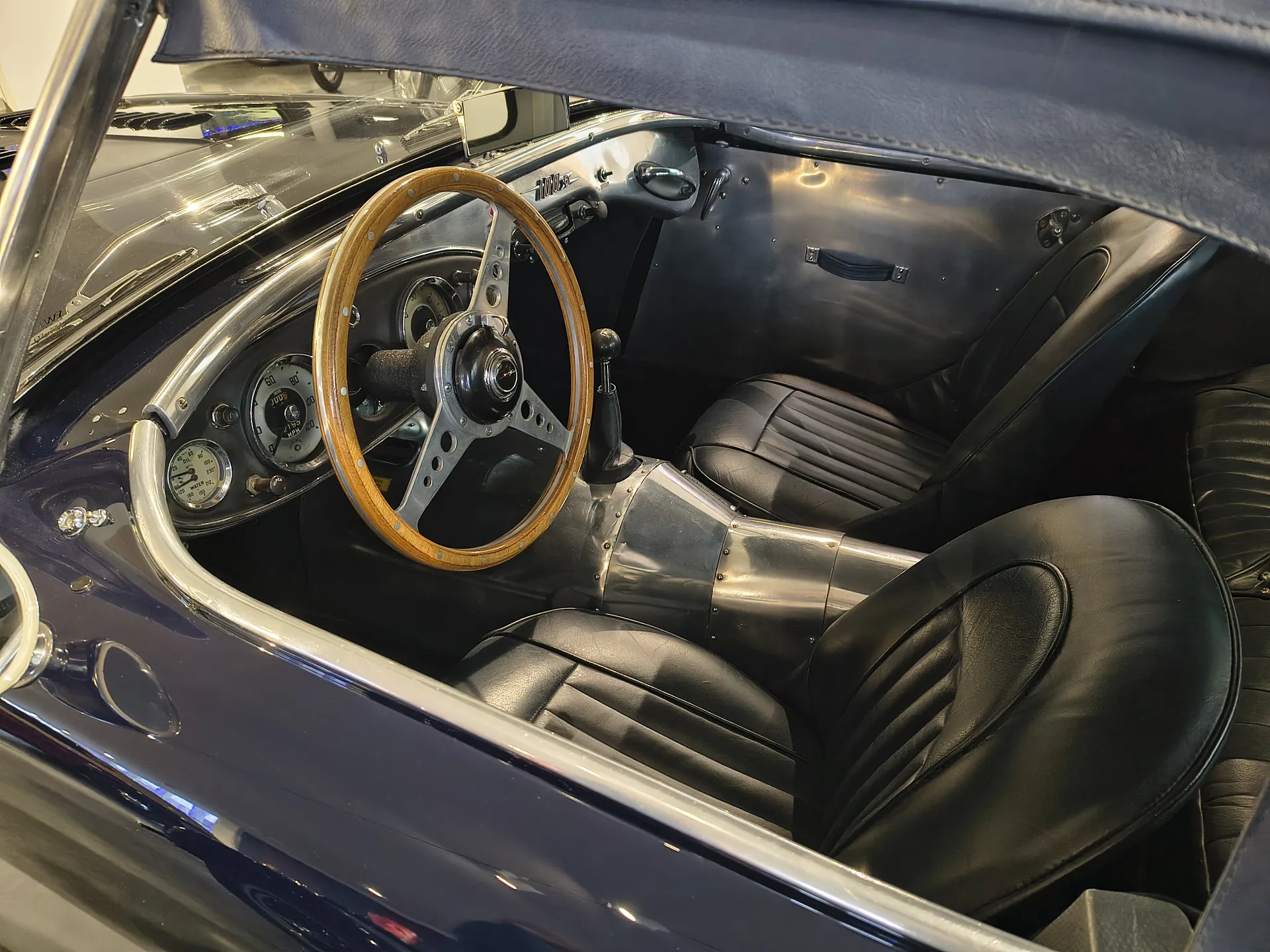 В Казань. Ak Bars Retro Cars